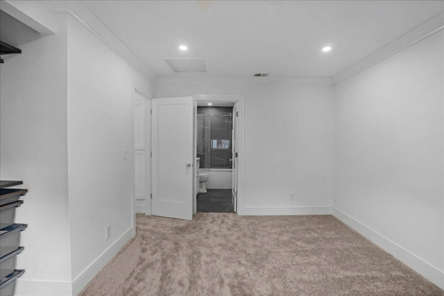 2014 La Terrace Circle