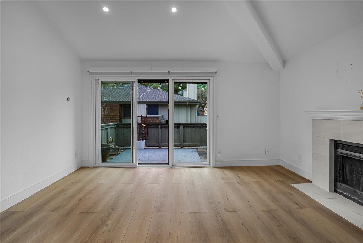 2014 La Terrace Circle