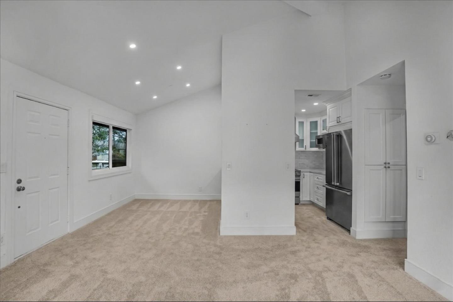 2014 La Terrace Circle