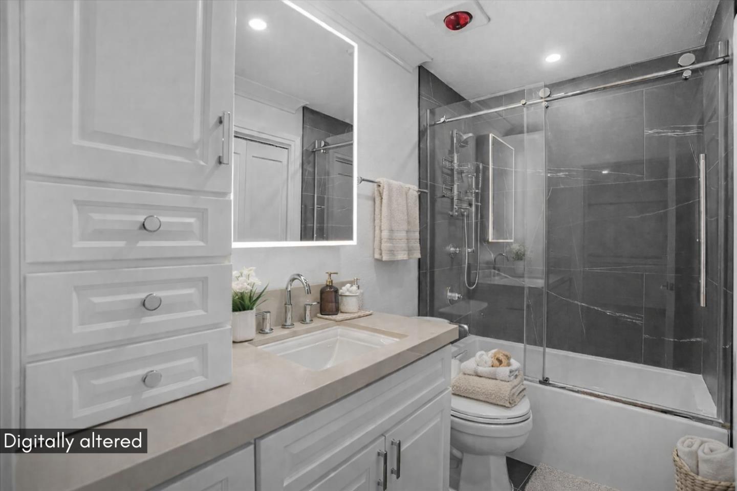 2014 La Terrace Circle