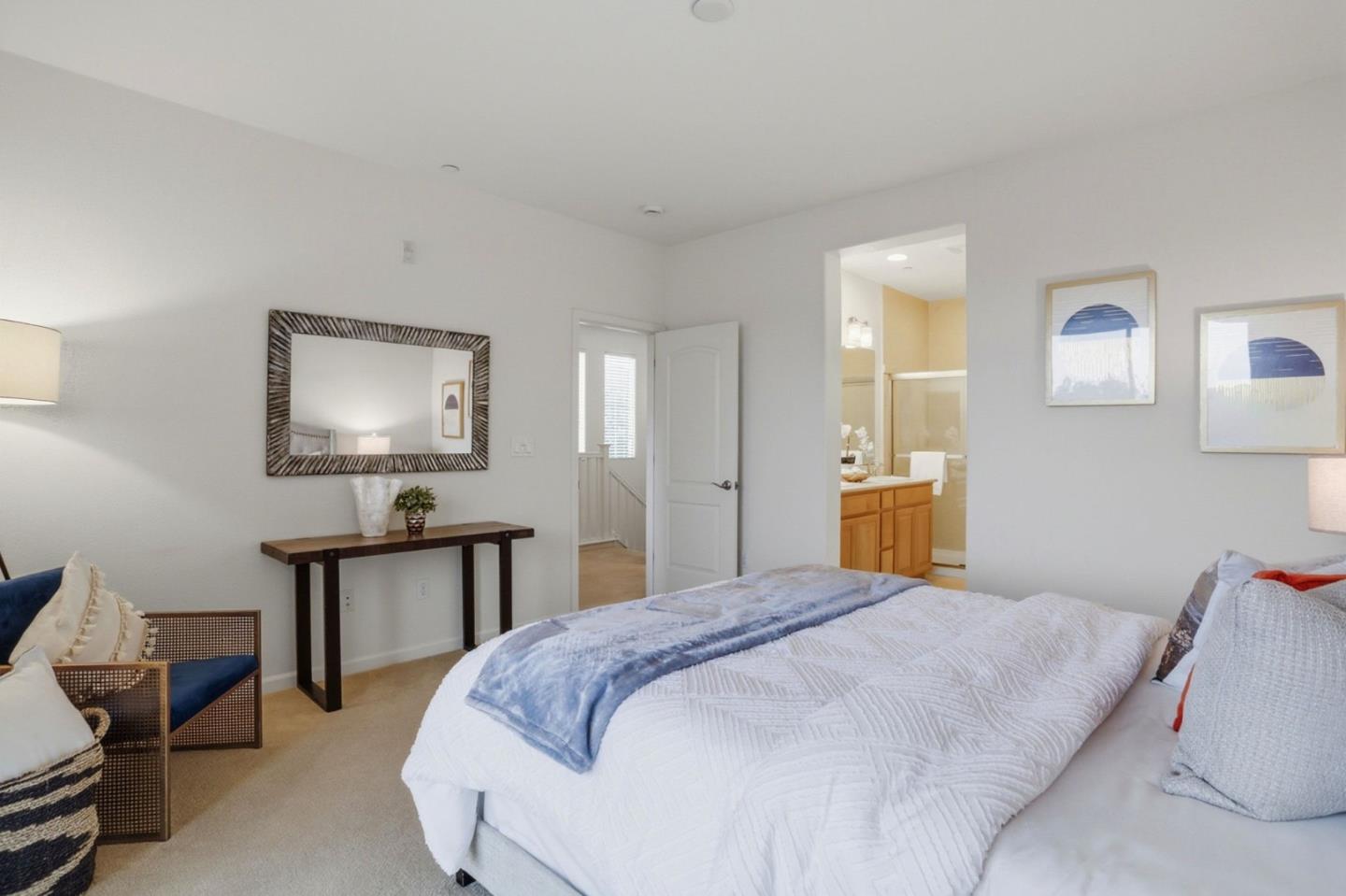 636 Messina Gardens Lane