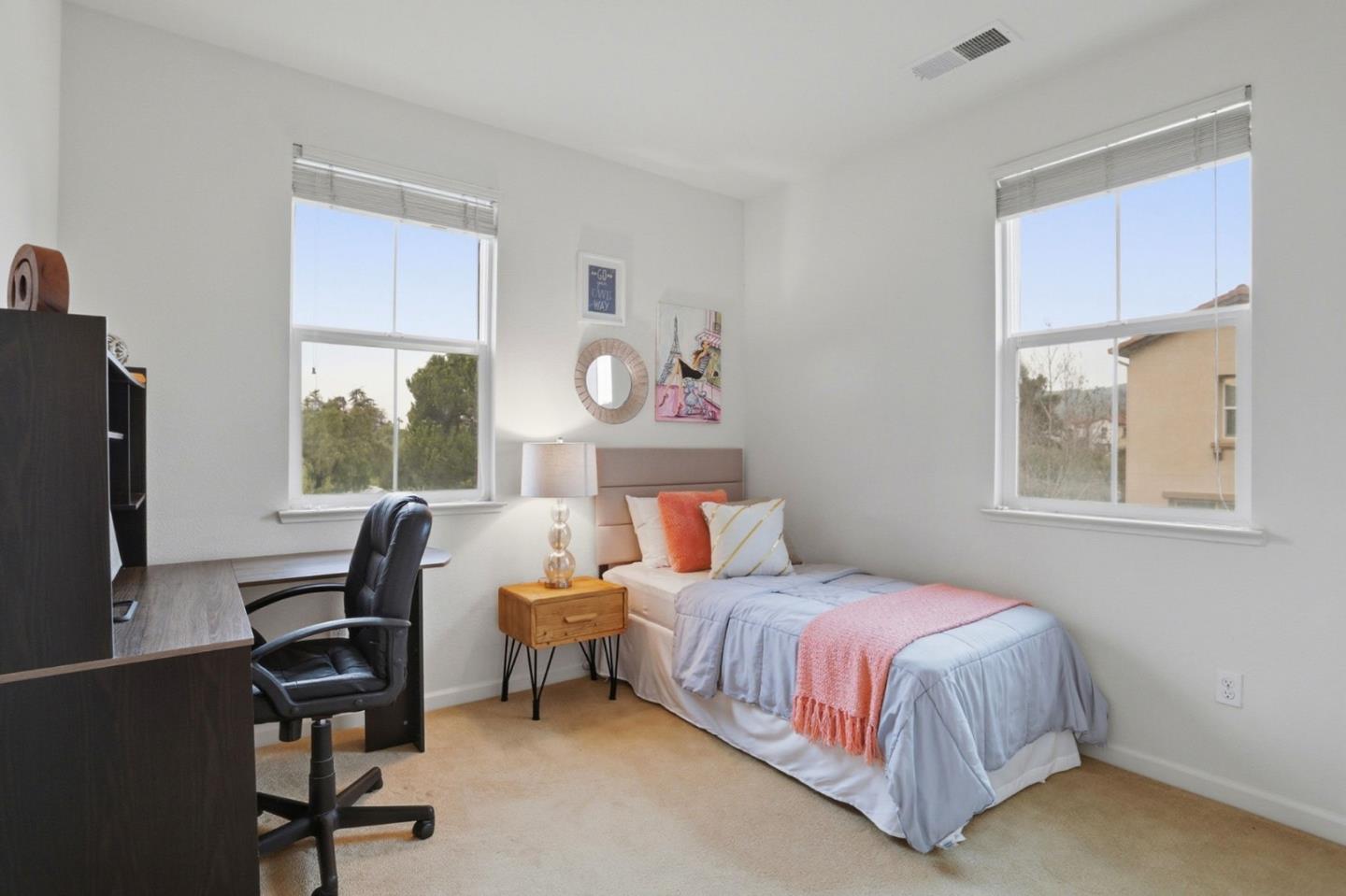 636 Messina Gardens Lane