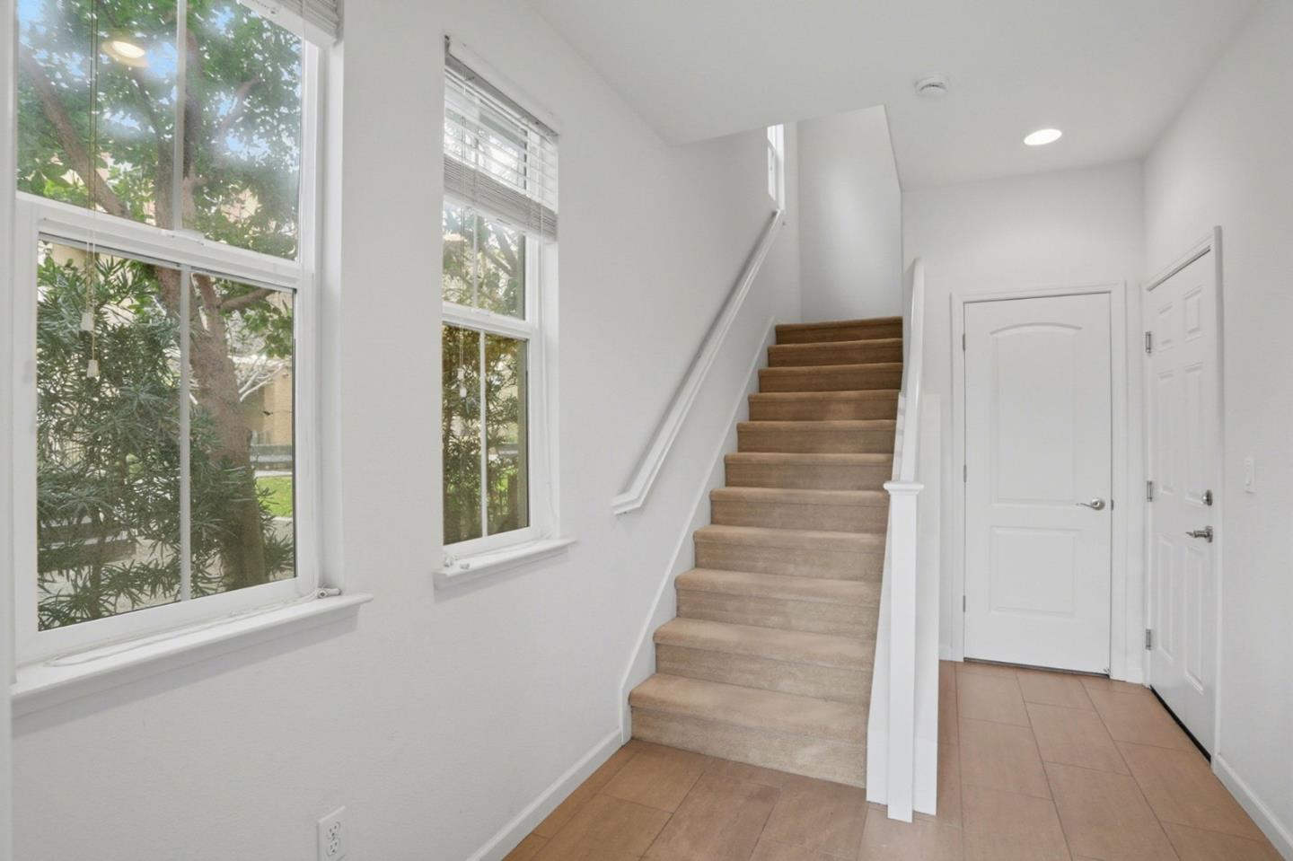 636 Messina Gardens Lane