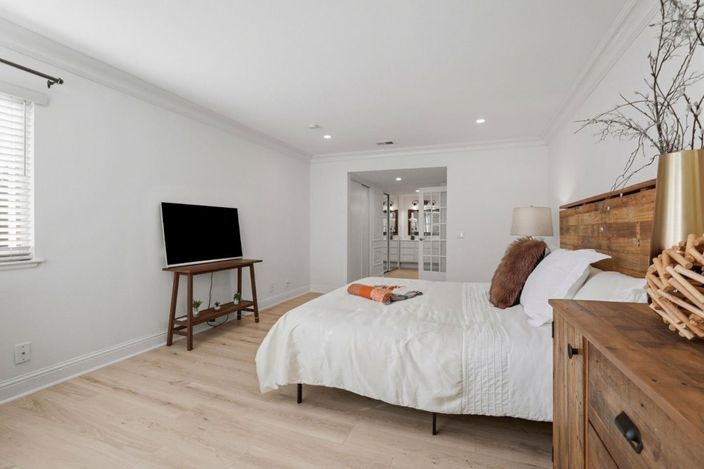 6460 Standridge Court