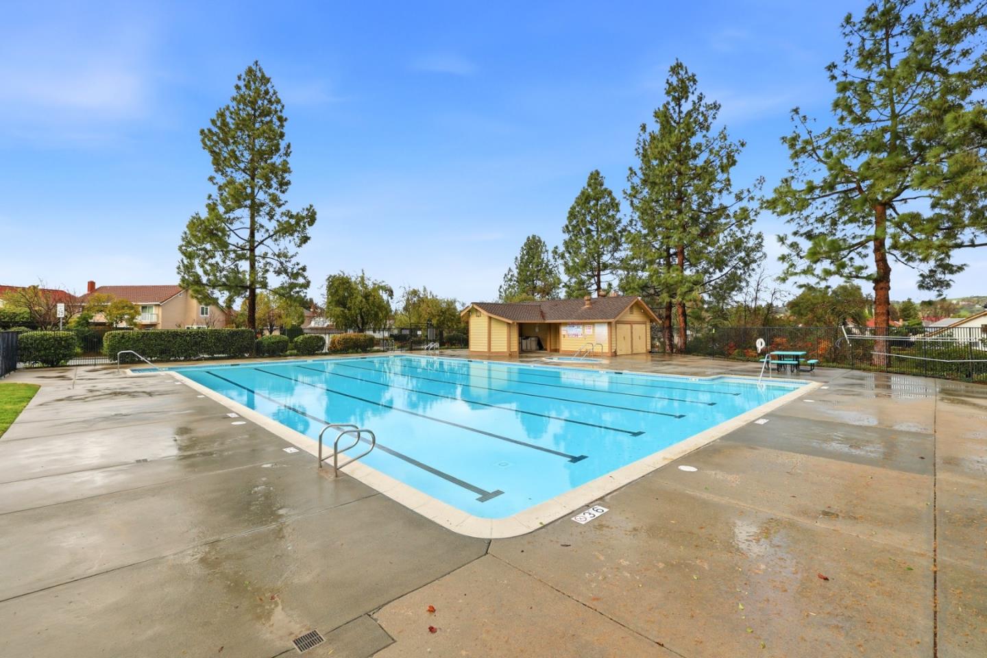 1059 Quail Creek Circle