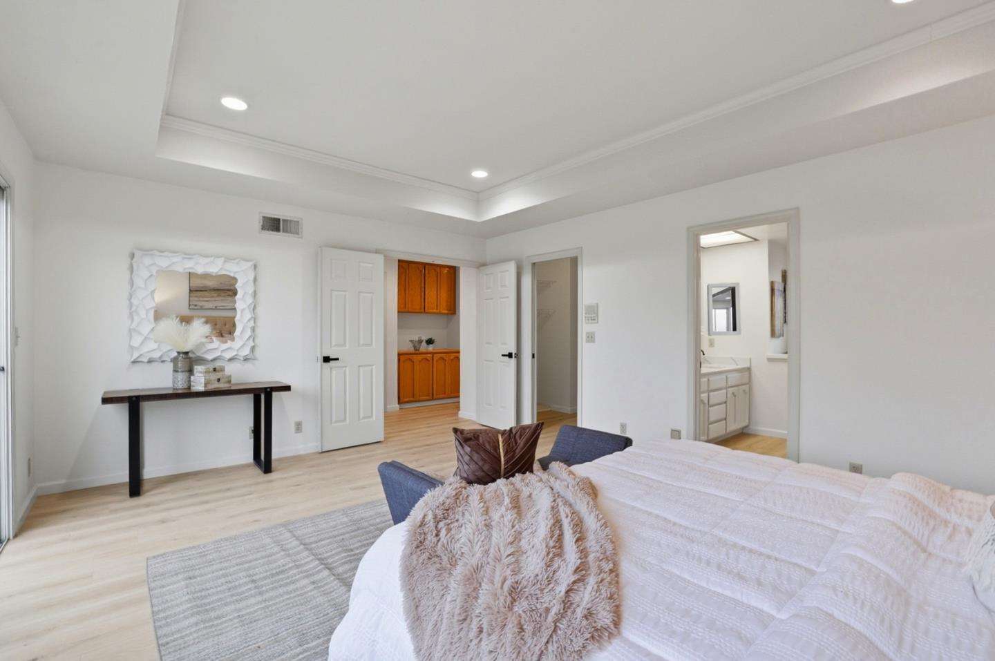 1059 Quail Creek Circle