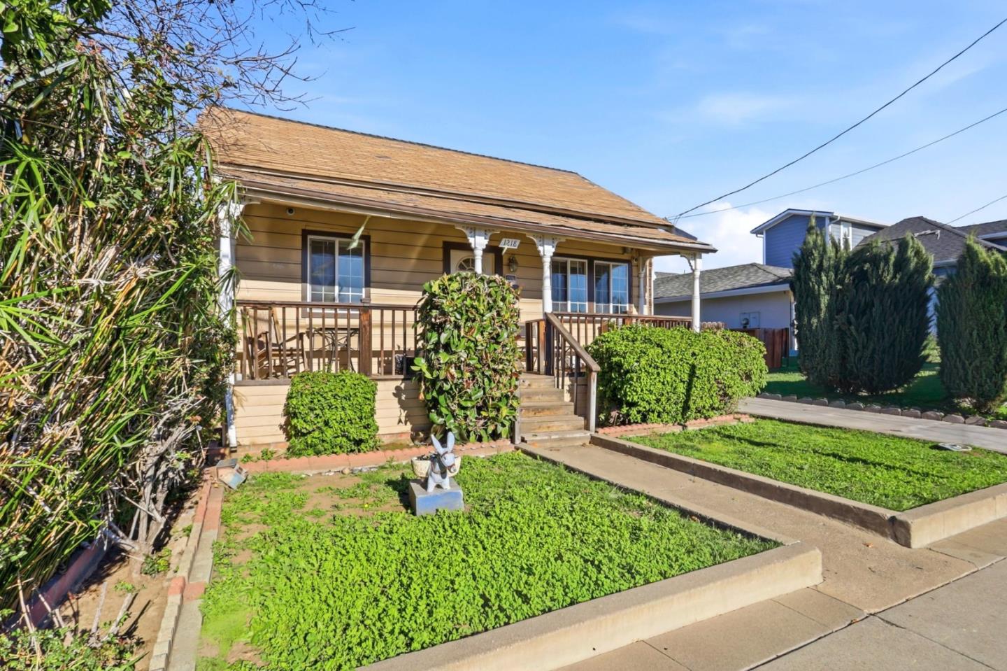 1218 South Almaden Avenue