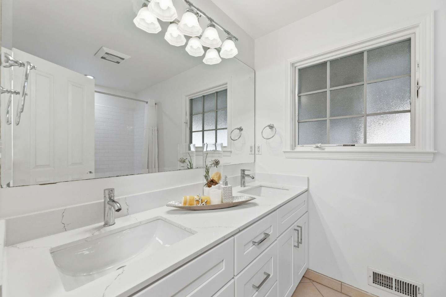 1396 Cordelia Avenue