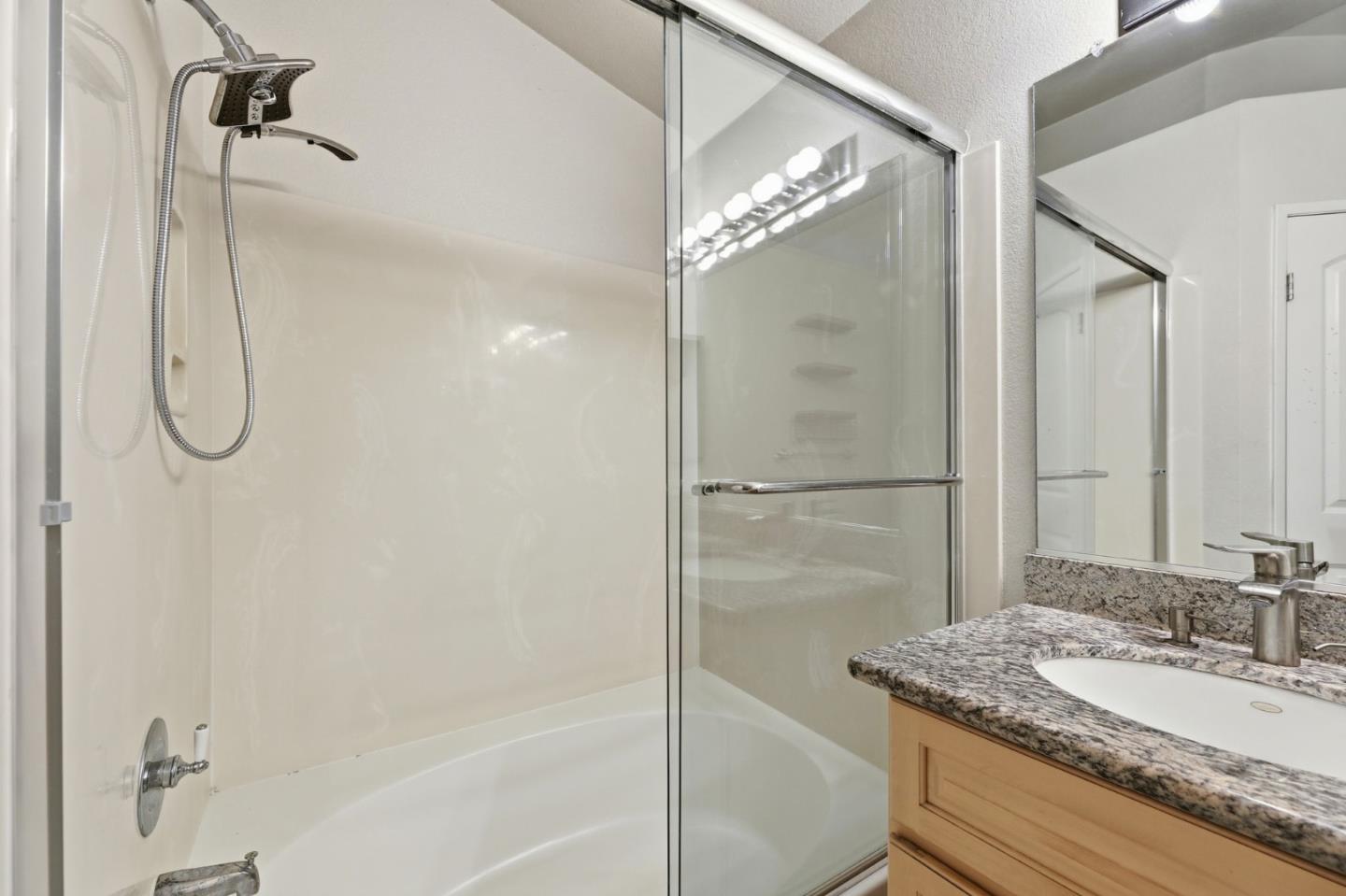 6995 Rodling Drive F