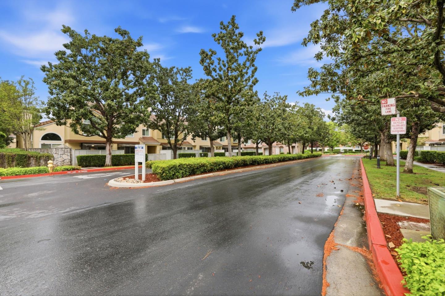 6995 Rodling Drive F