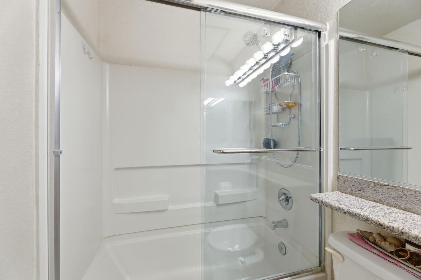 6995 Rodling Drive F