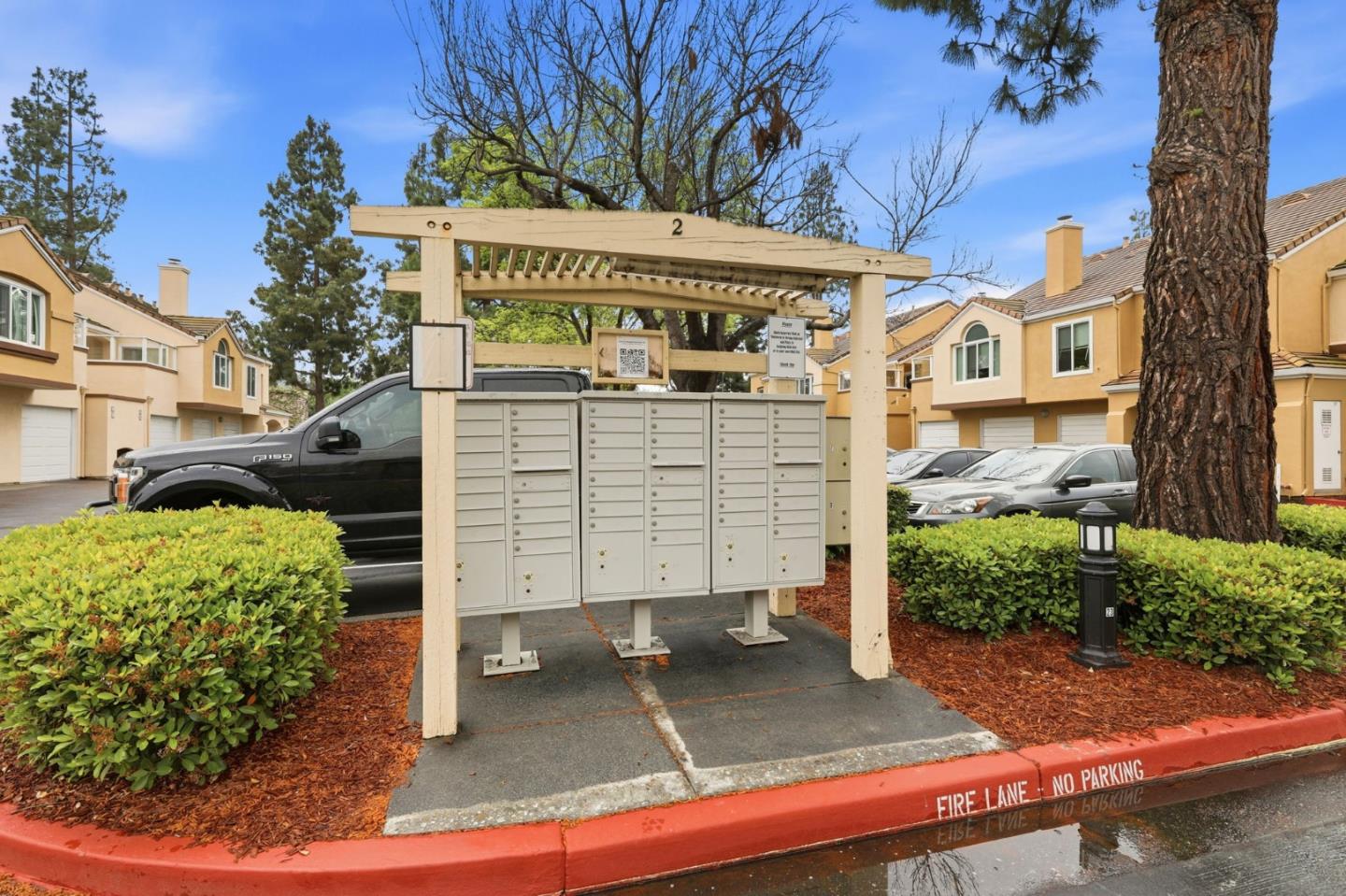 6995 Rodling Drive F