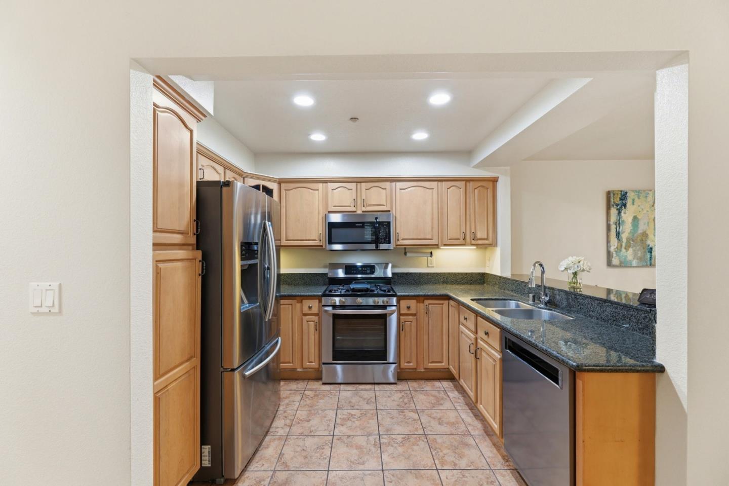 6995 Rodling Drive F