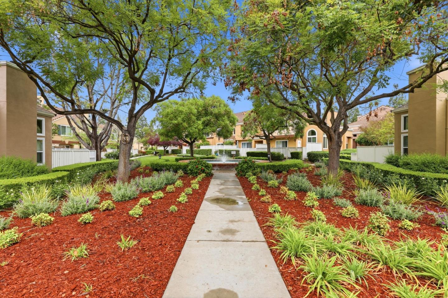 6995 Rodling Drive F