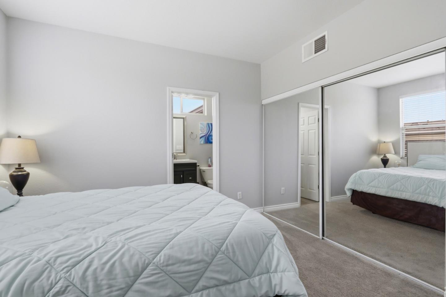 552 Cityscape Place