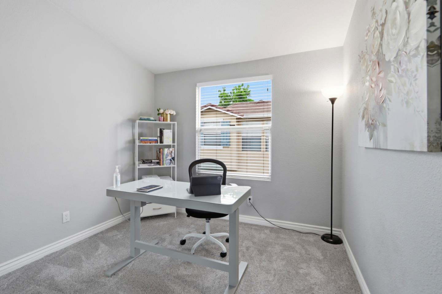 552 Cityscape Place