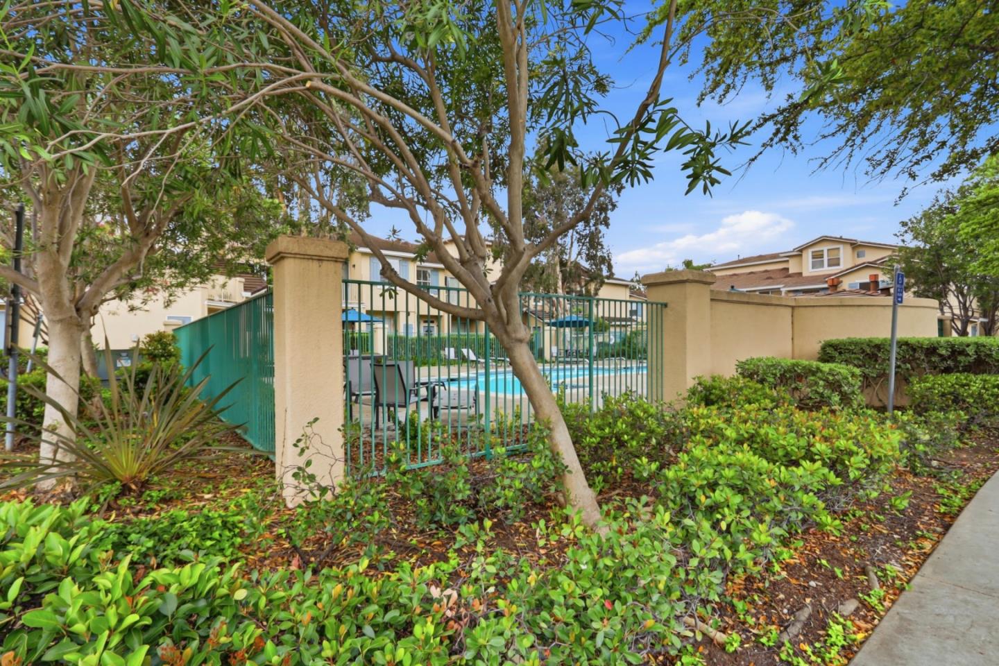 552 Cityscape Place