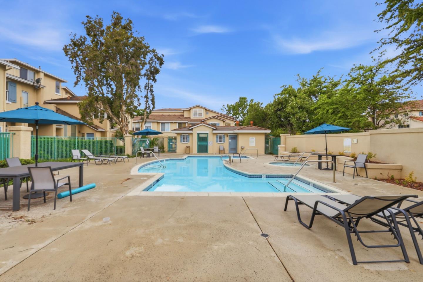 552 Cityscape Place