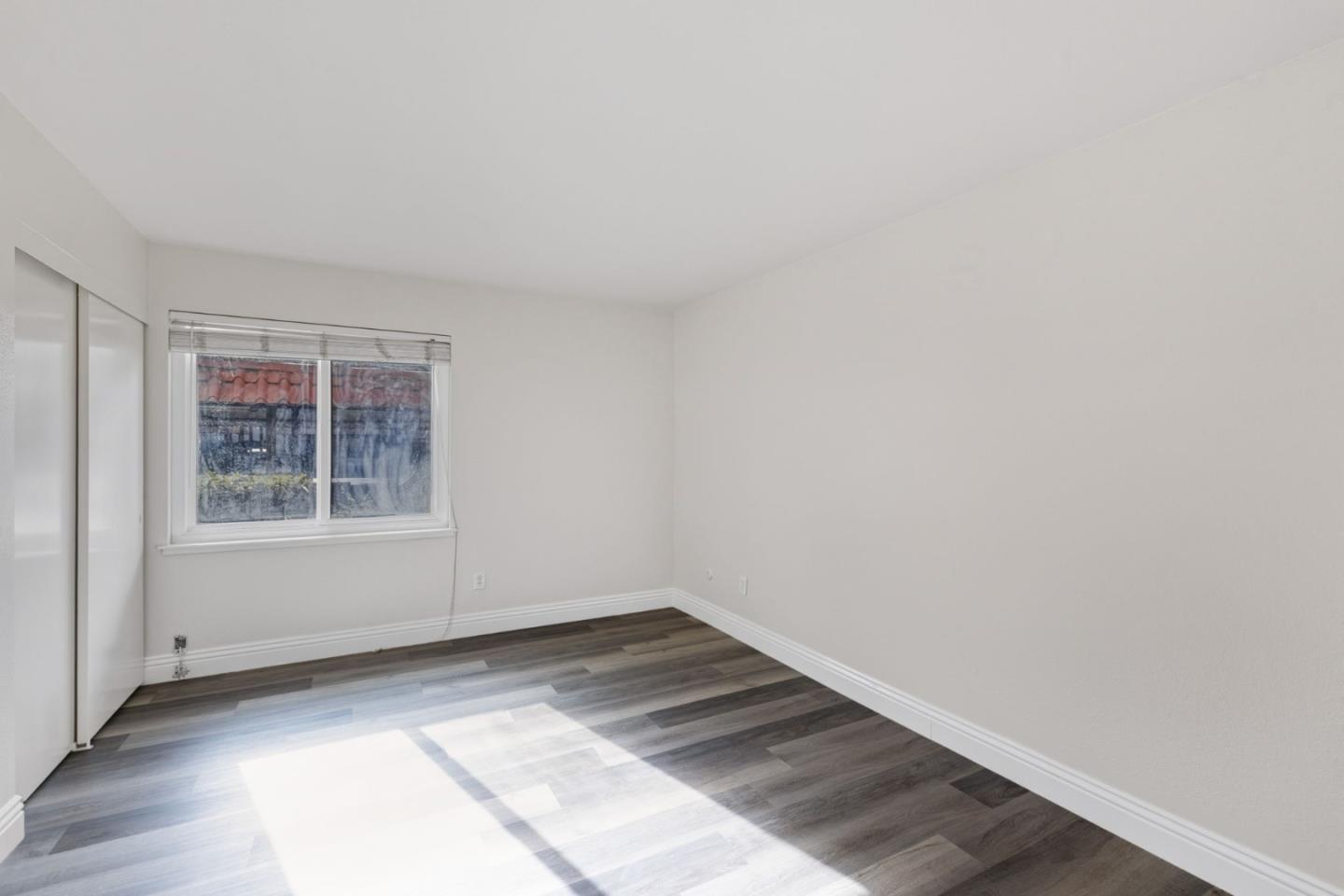 305 Tradewinds Drive 7