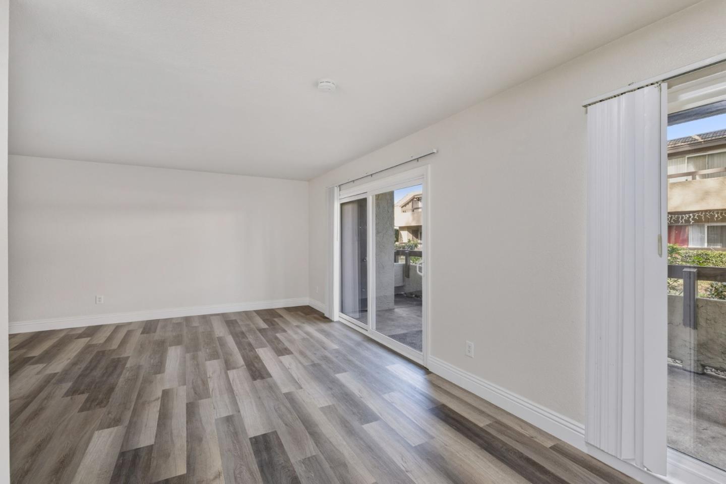 305 Tradewinds Drive 7