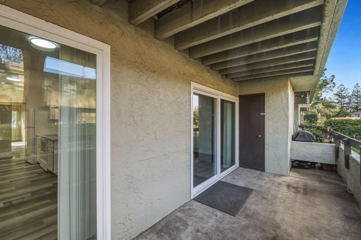 305 Tradewinds Drive 7