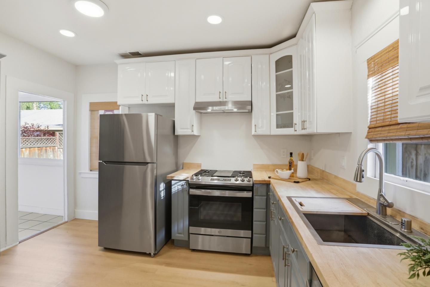 232 Washington Street