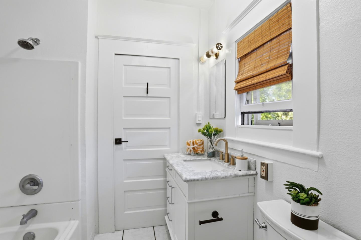 232 Washington Street