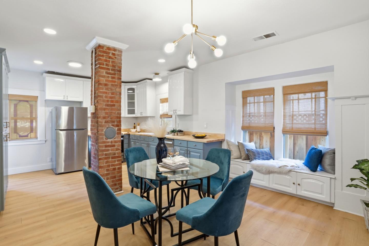 232 Washington Street