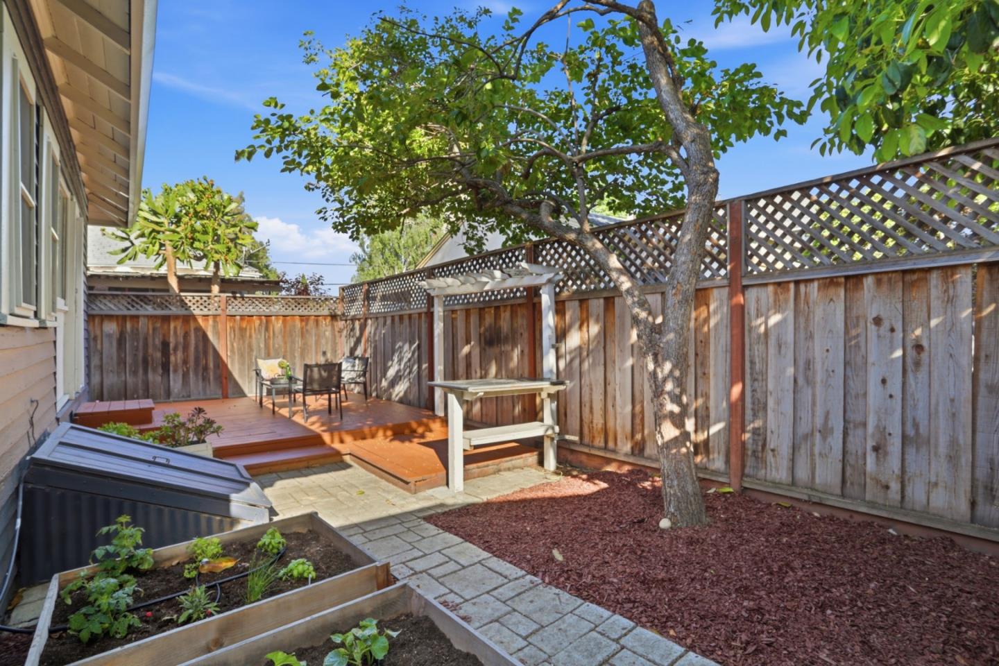 232 Washington Street