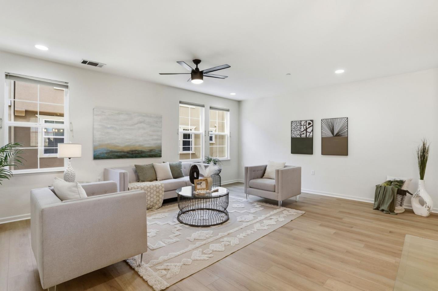 1637 Mabury Road