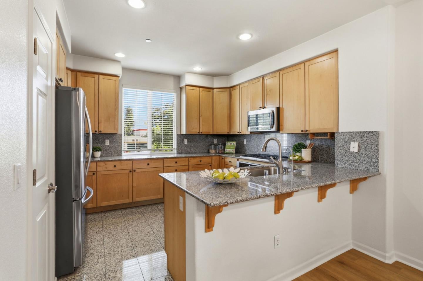 1637 Mabury Road