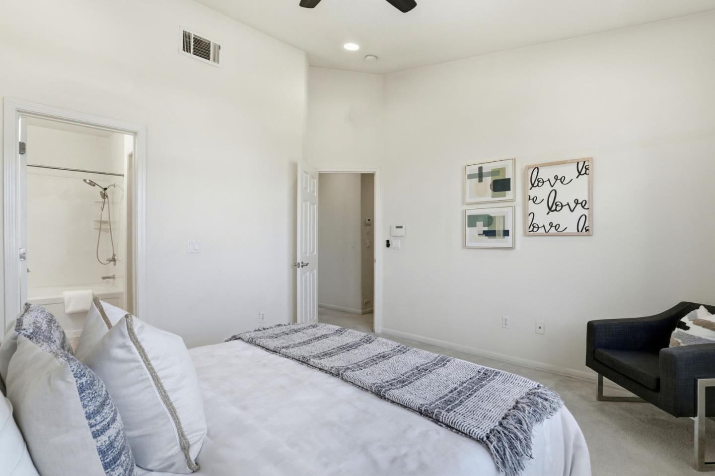 1637 Mabury Road