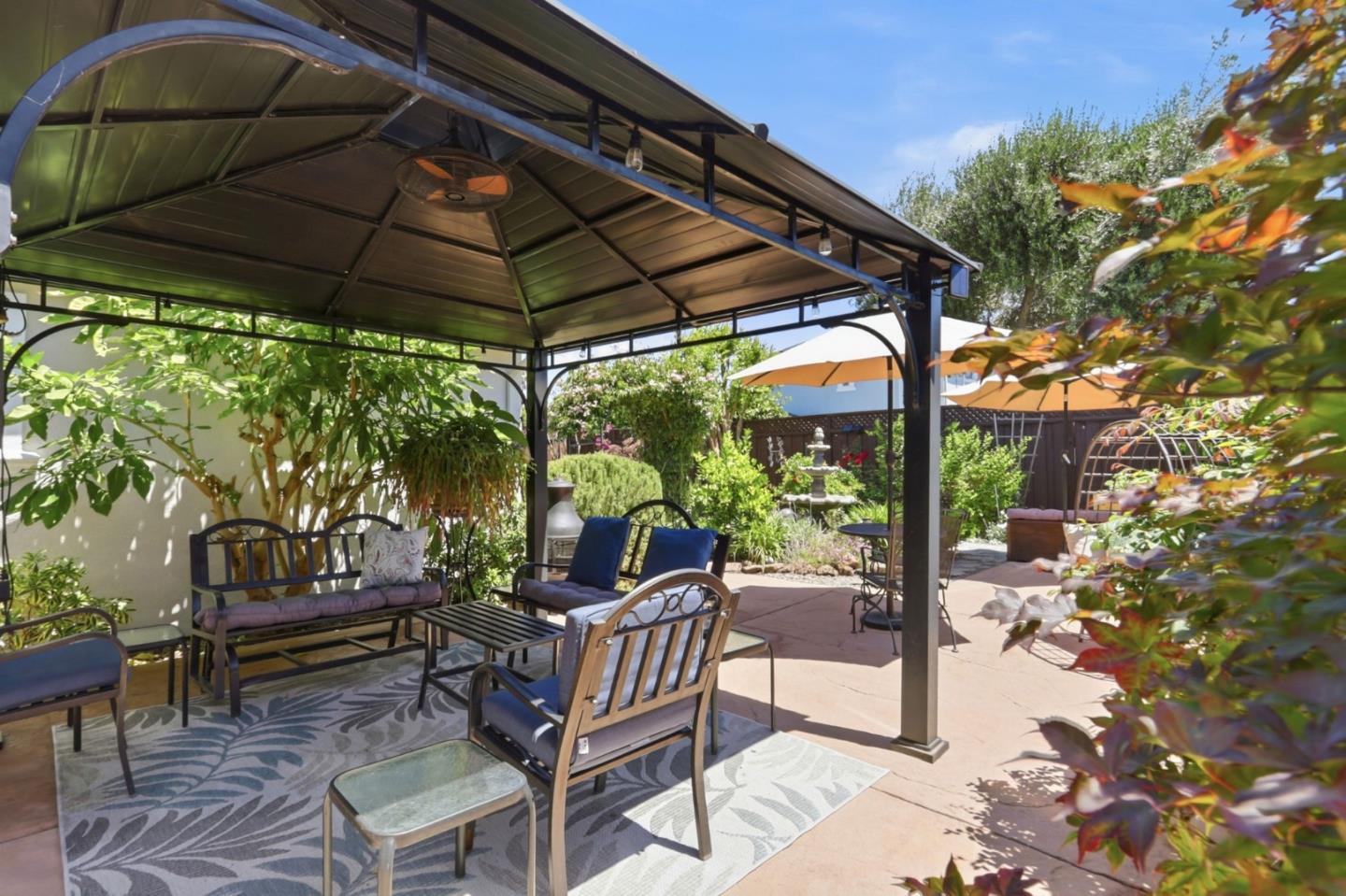 6246 Gunter Way