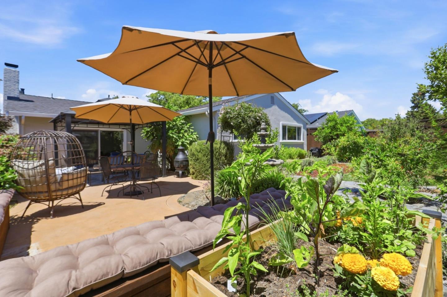 6246 Gunter Way