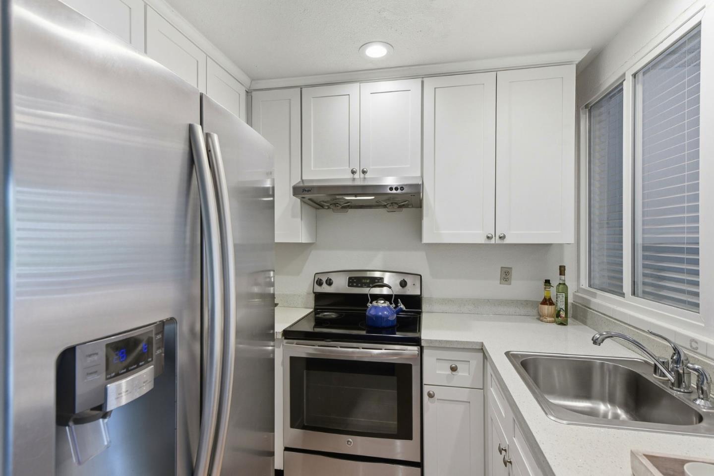 2386 Balme Drive