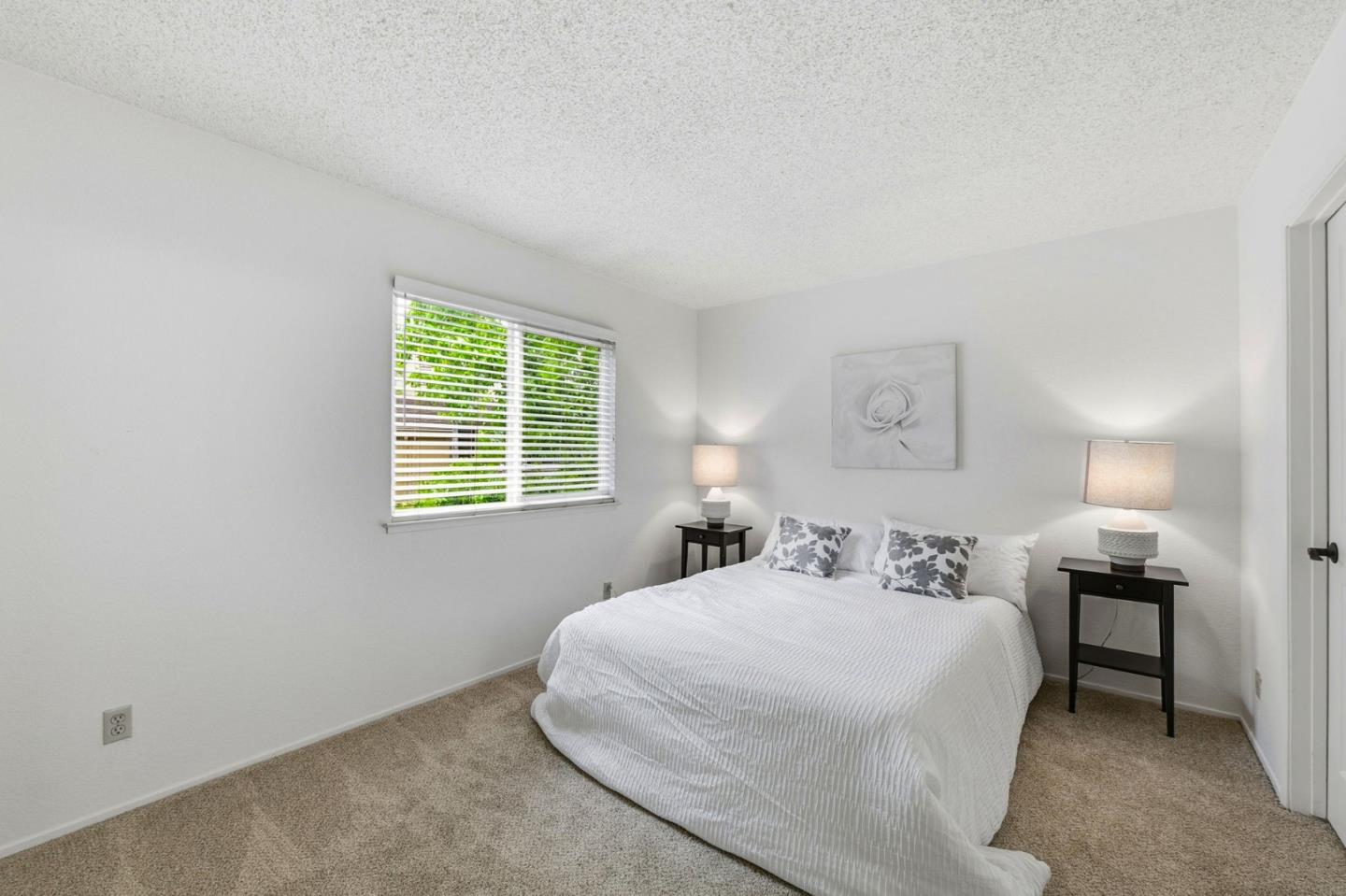 2386 Balme Drive