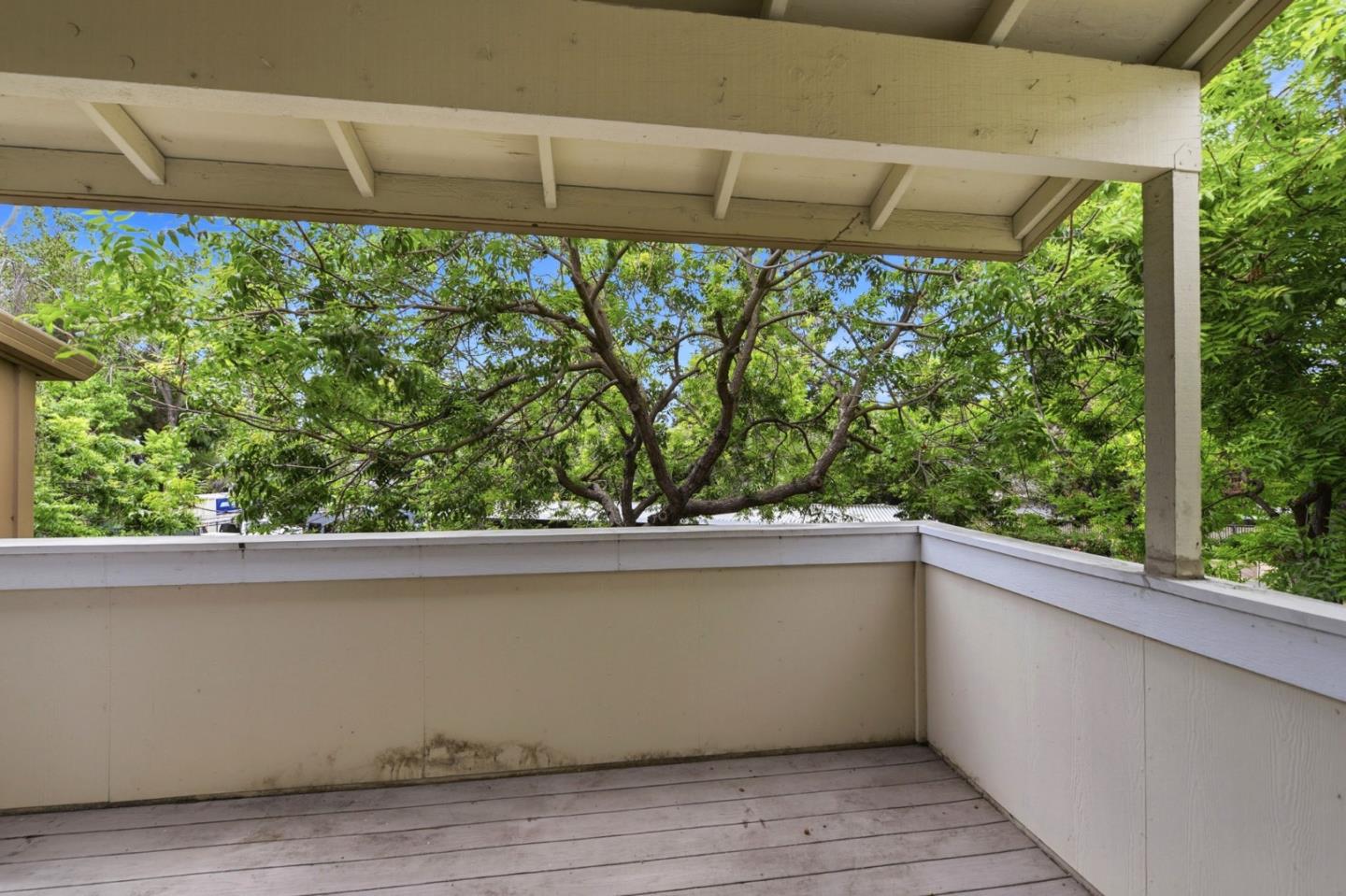 2386 Balme Drive