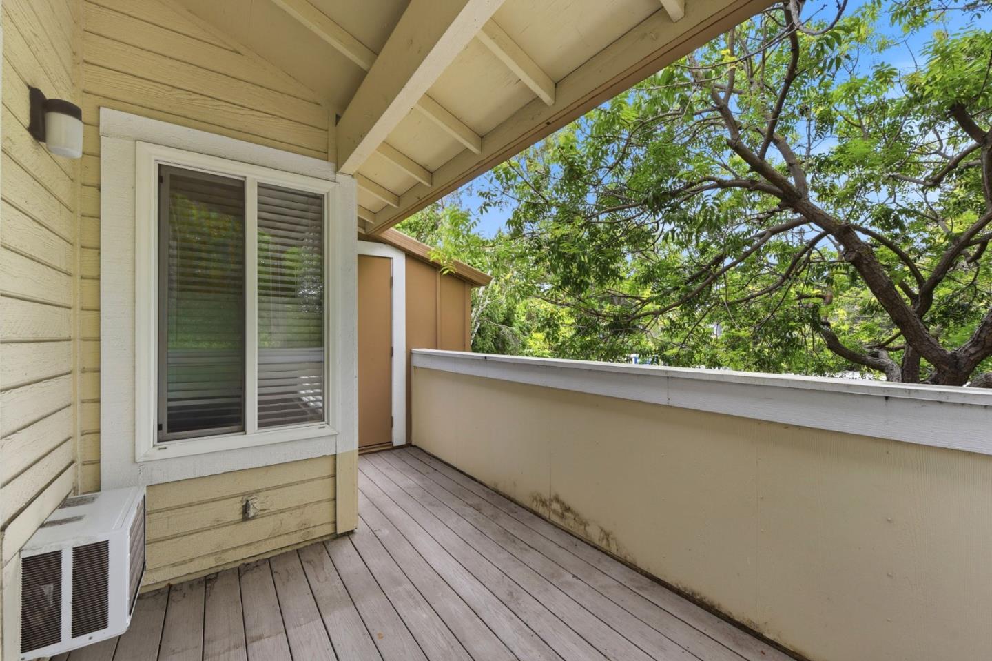 2386 Balme Drive