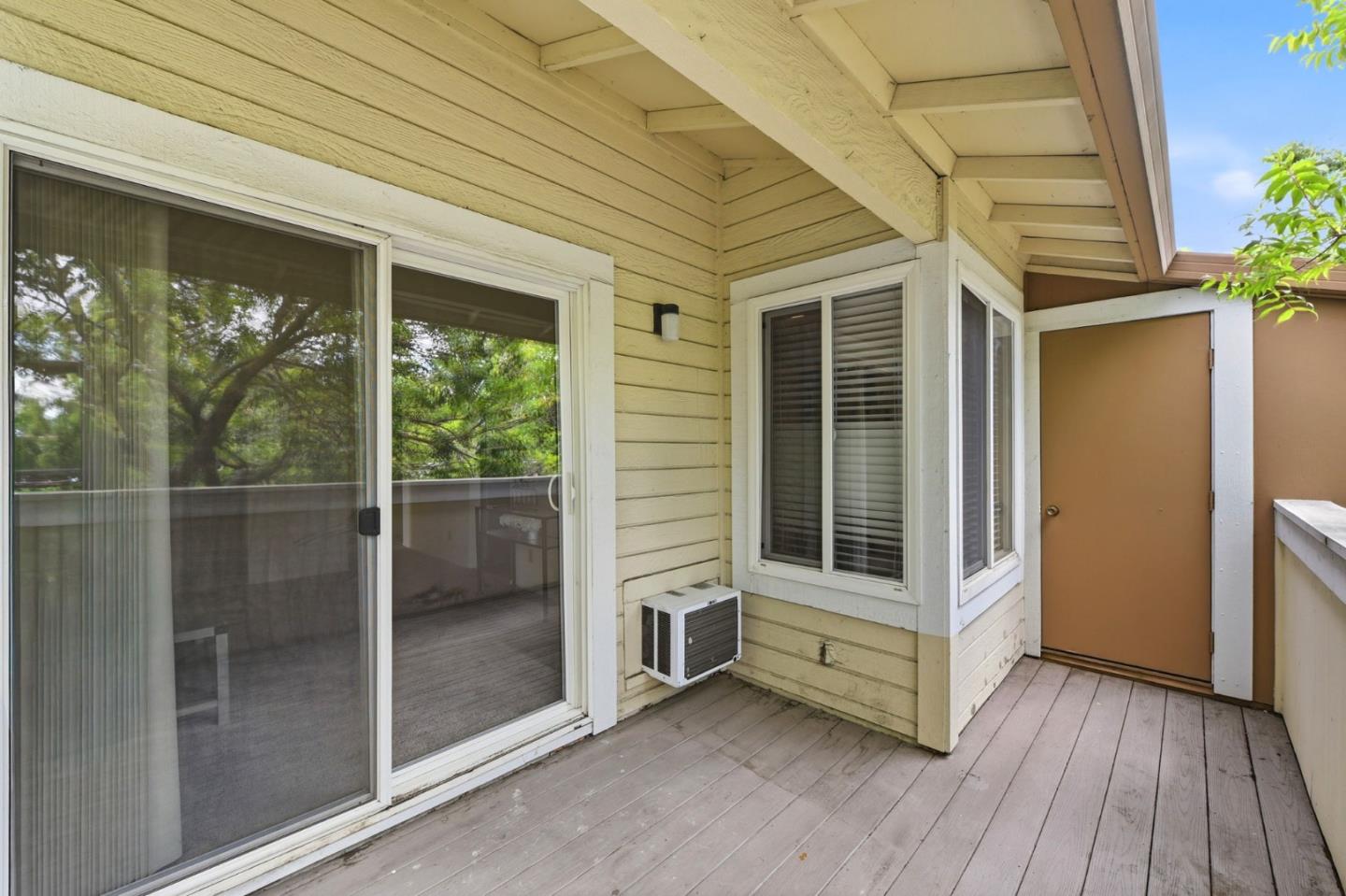 2386 Balme Drive