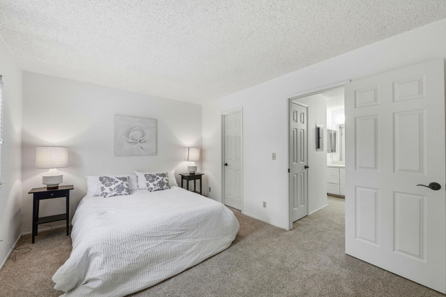 2386 Balme Drive