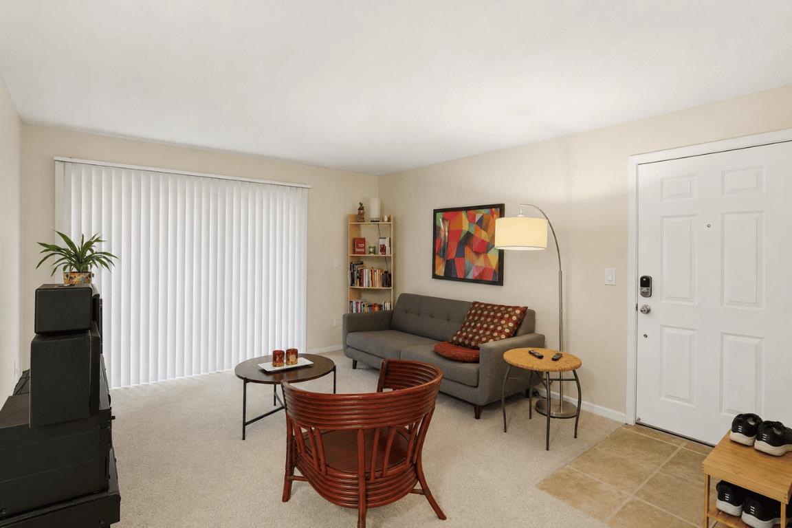1211 Yarwood Court