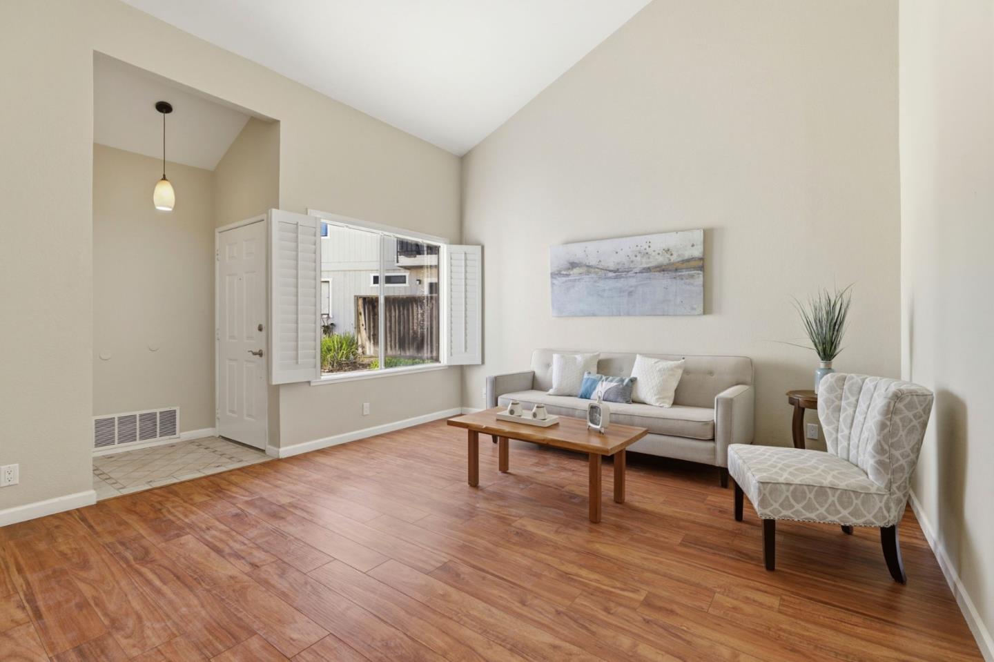 22674 Silver Oak Court