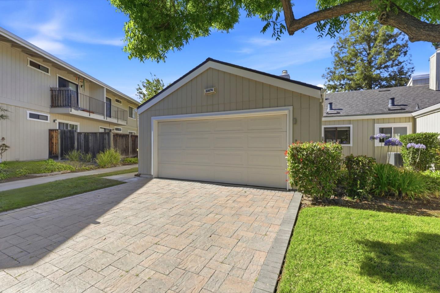 22674 Silver Oak Court