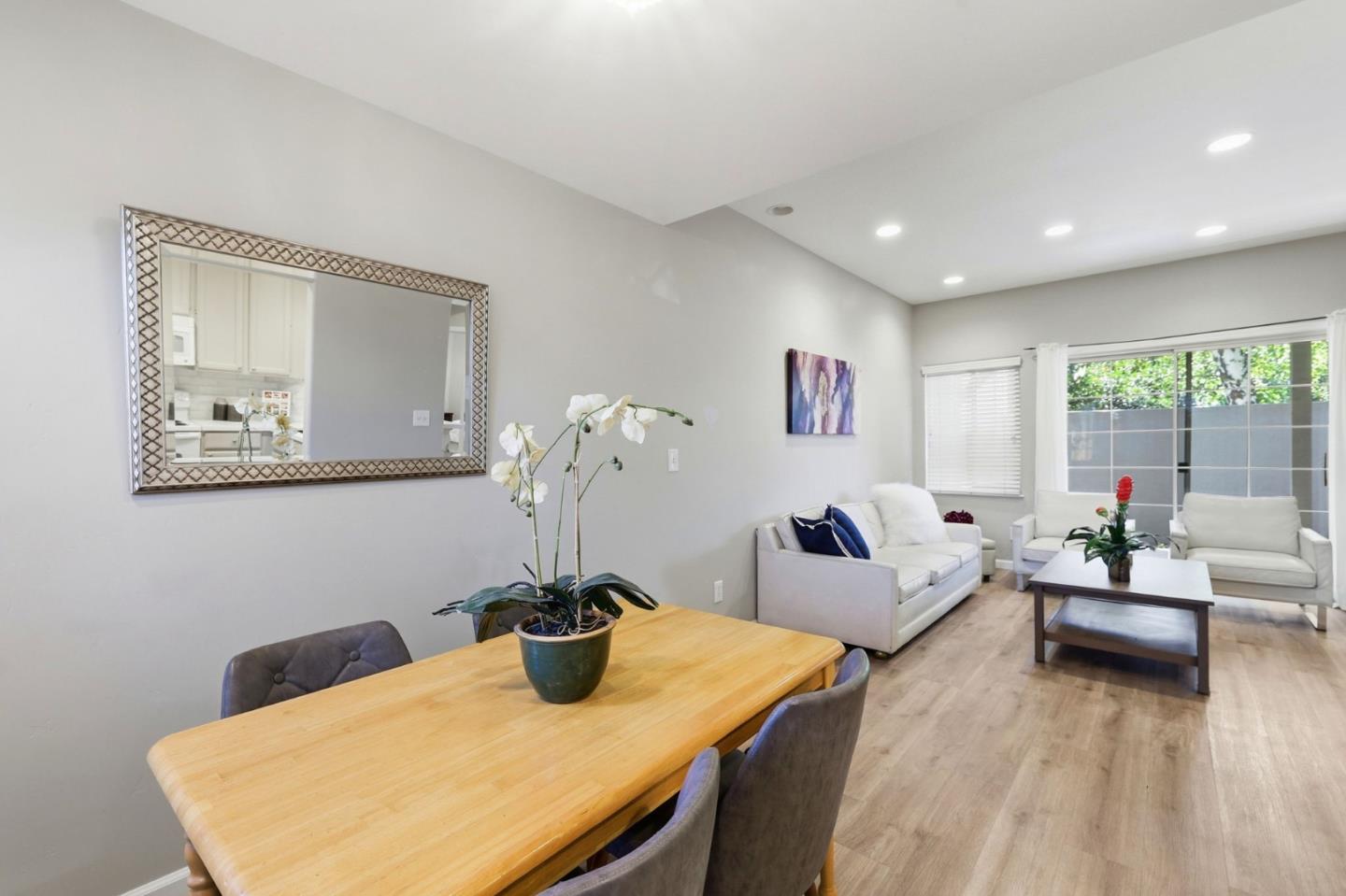 748 Northrup Street 332