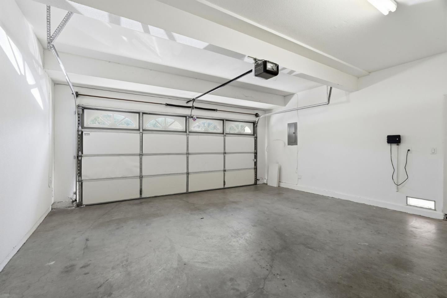1673 Via Campagna