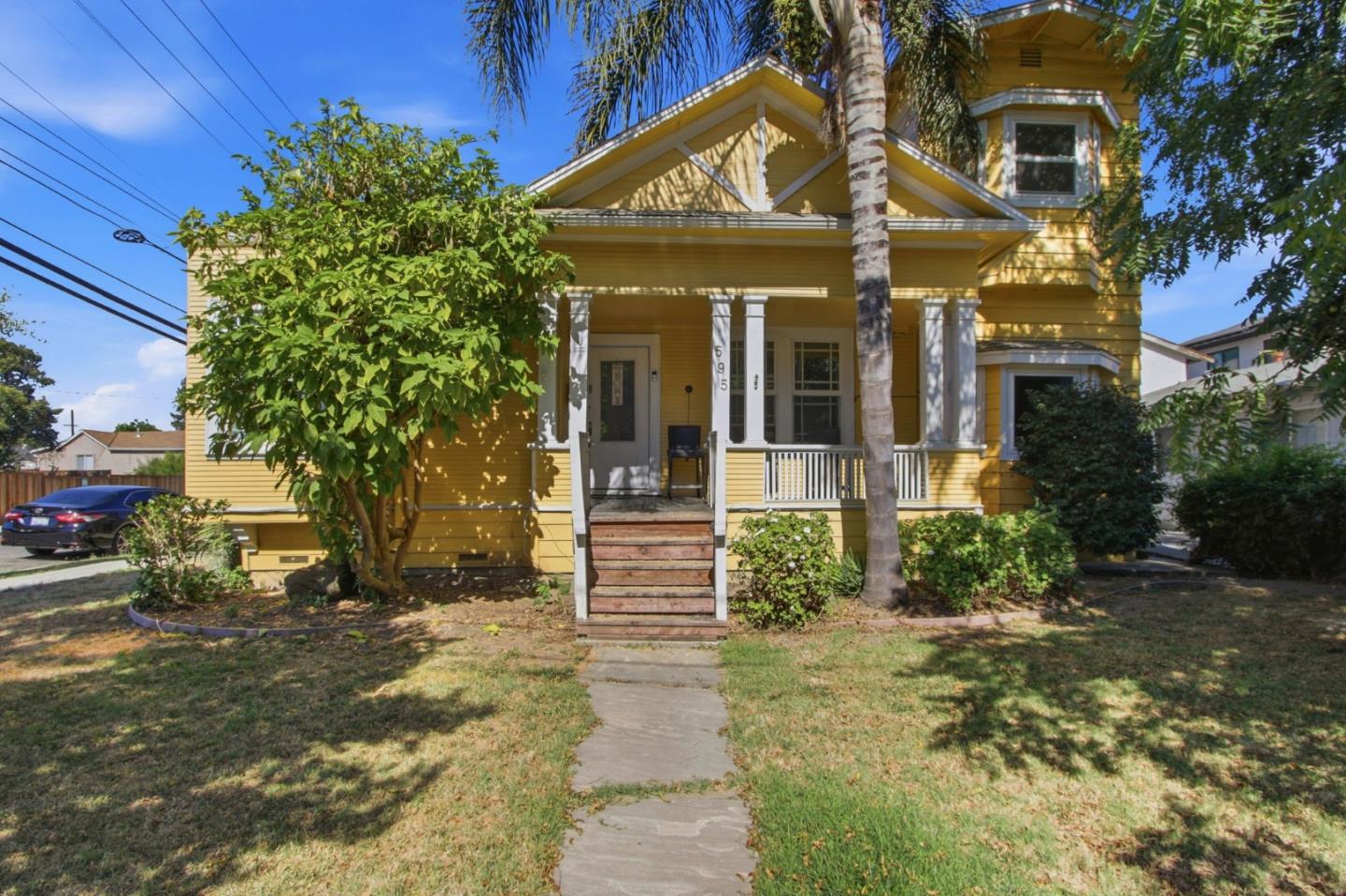 595 Minor AVE