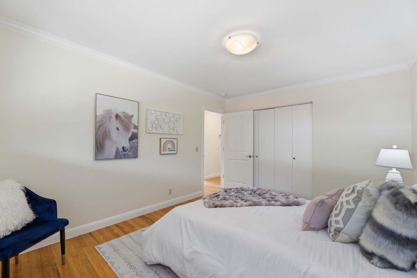 1484 Bird AVE