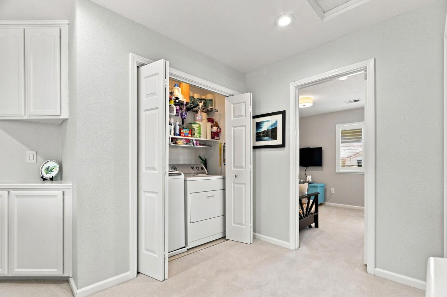 897 Windsor Hills CIR