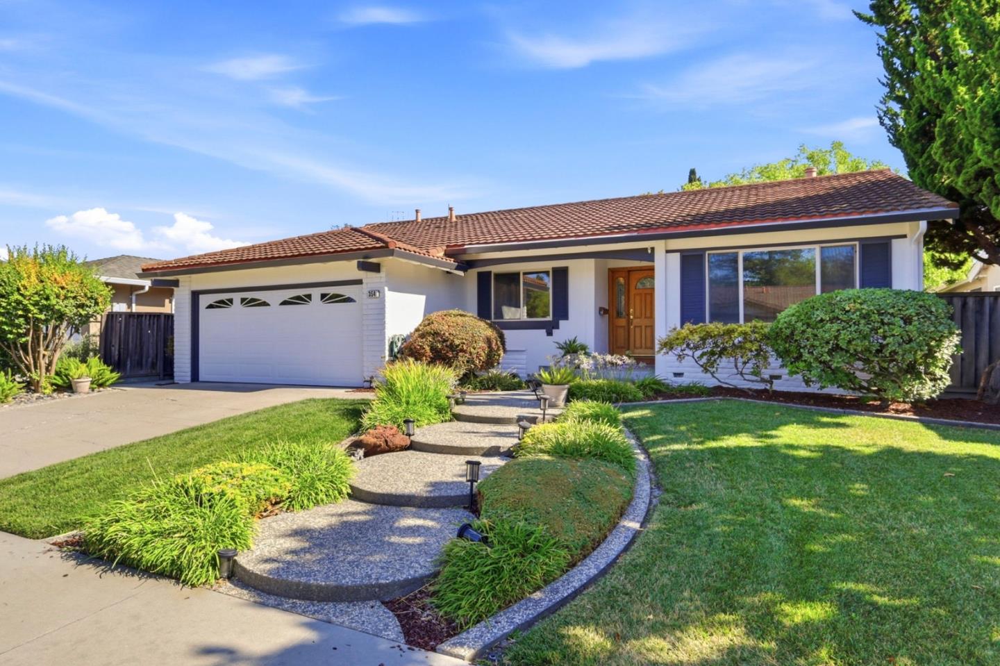 354 Surber DR