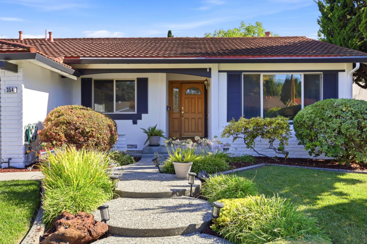 354 Surber DR